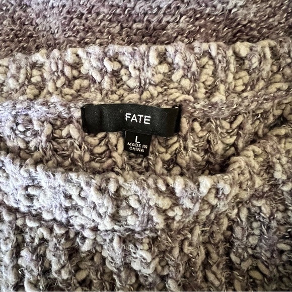 Fate Lavender Crew Neck Sweater Size Large - Picture 5 of 9